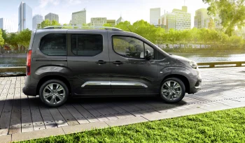 Toyota Proace City Verso full