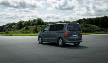 Toyota Proace Verso full
