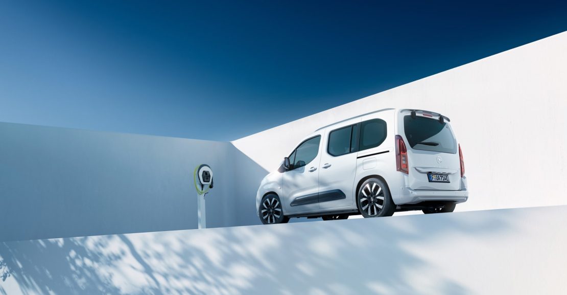 Cómo elegir furgoneta eléctrica para reparto urbano: autonomía real, carga útil y coste por entrega
