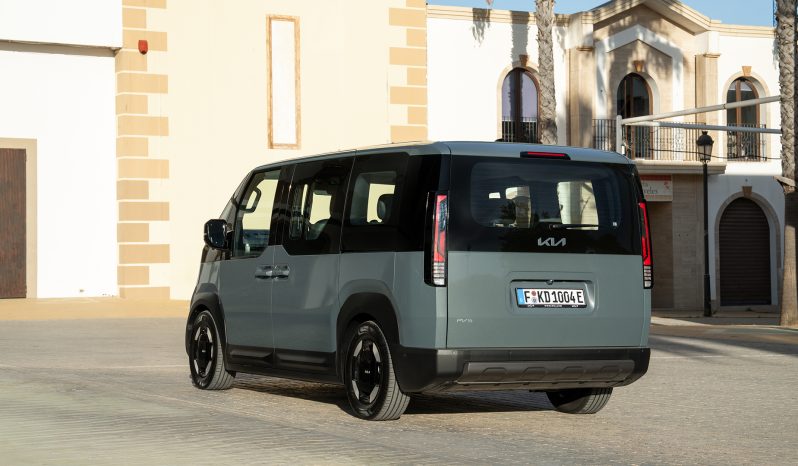 Kia PV5 Pasajeros full