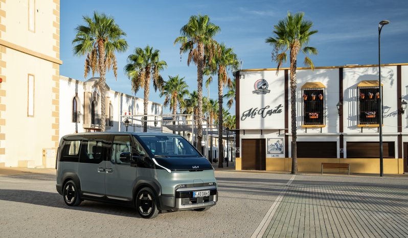Kia PV5 Pasajeros full