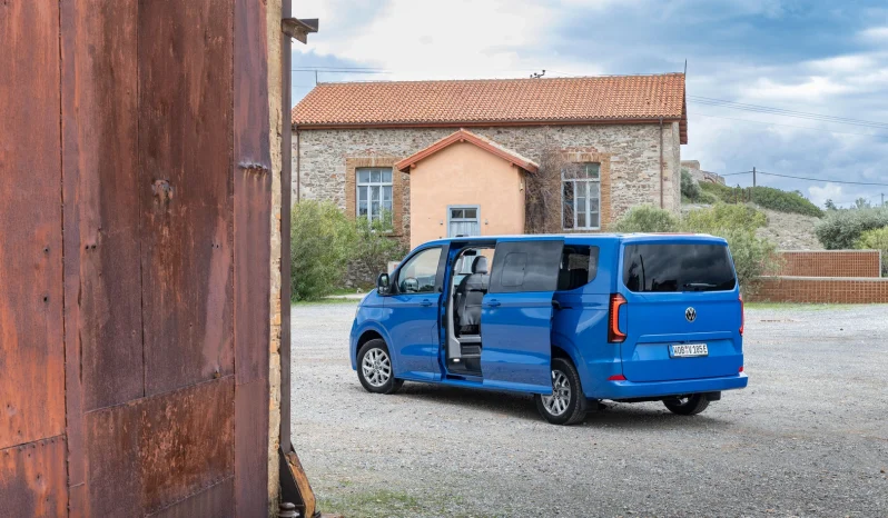 Volkswagen e Caravelle full