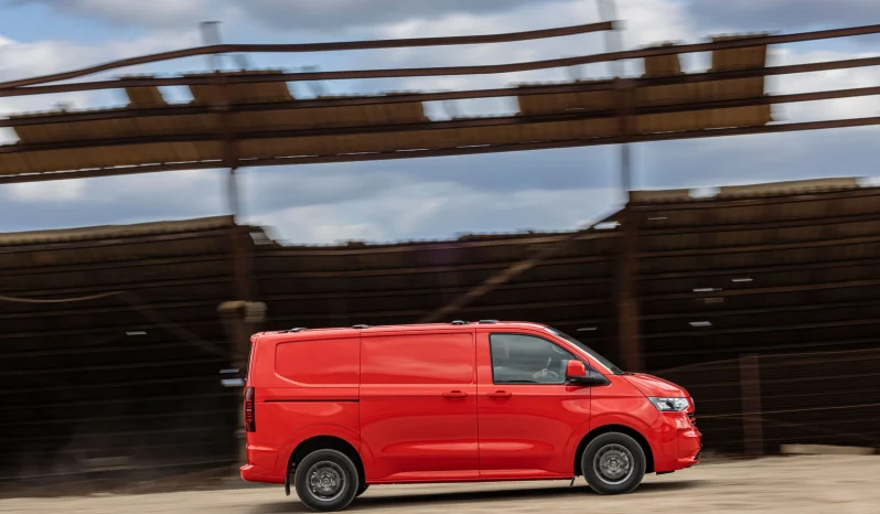 Volkswagen e-Transporter full