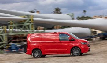 Volkswagen e-Transporter full