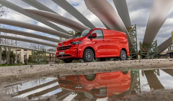 Volkswagen e-Transporter full
