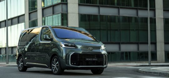 Toyota Professional simplifica su gama 2027 y mejora el equipamiento de Proace y Proace City