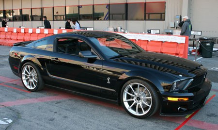 KITT Mustang Lateral