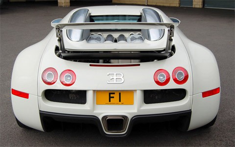 bugatti_veyron_f1_debut
