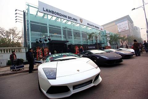 Lamborghini suma más concesionarios en China