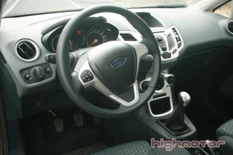 Ford Fiesta 1.6i Sport 120 CV
