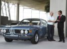 BMW Classic Center entrega su primer coche restaurado