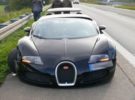Un Bugatti Veyron choca en la autobahn y sus ocupantes se salvan de milagro