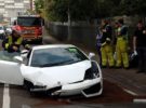 Un hombre destroza un Lamborghini Gallardo mientras lo prueba