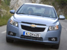 El Chevrolet Cruze recibirá los nuevos motores de GM y una carrocería familiar