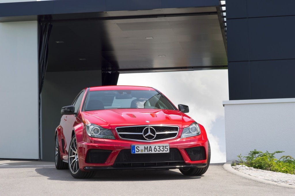 Mercedes C Amg Coupe Black Series Mega Galeria De Imagens