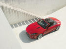Jaguar F-Type, el Roadster se hace oficial