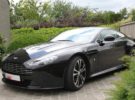 Conductor de Aston Martin V12 Vantage Carbon Black suspendido por dos años y medio en Bélgica