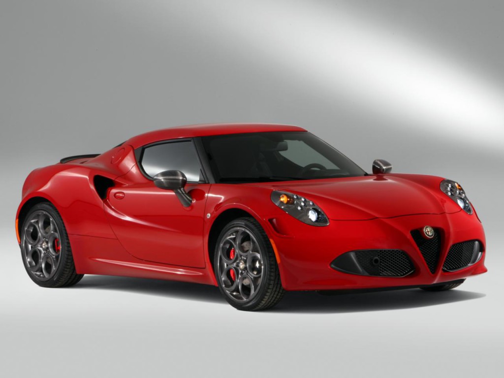 El Alfa Romeo 4C incluye el Manual de Uso con Realidad Aumentada