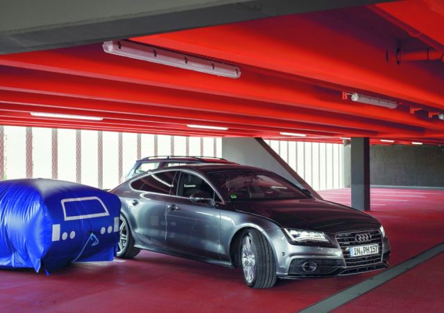Audi trabaja en un sistema de aparcamiento pilotado