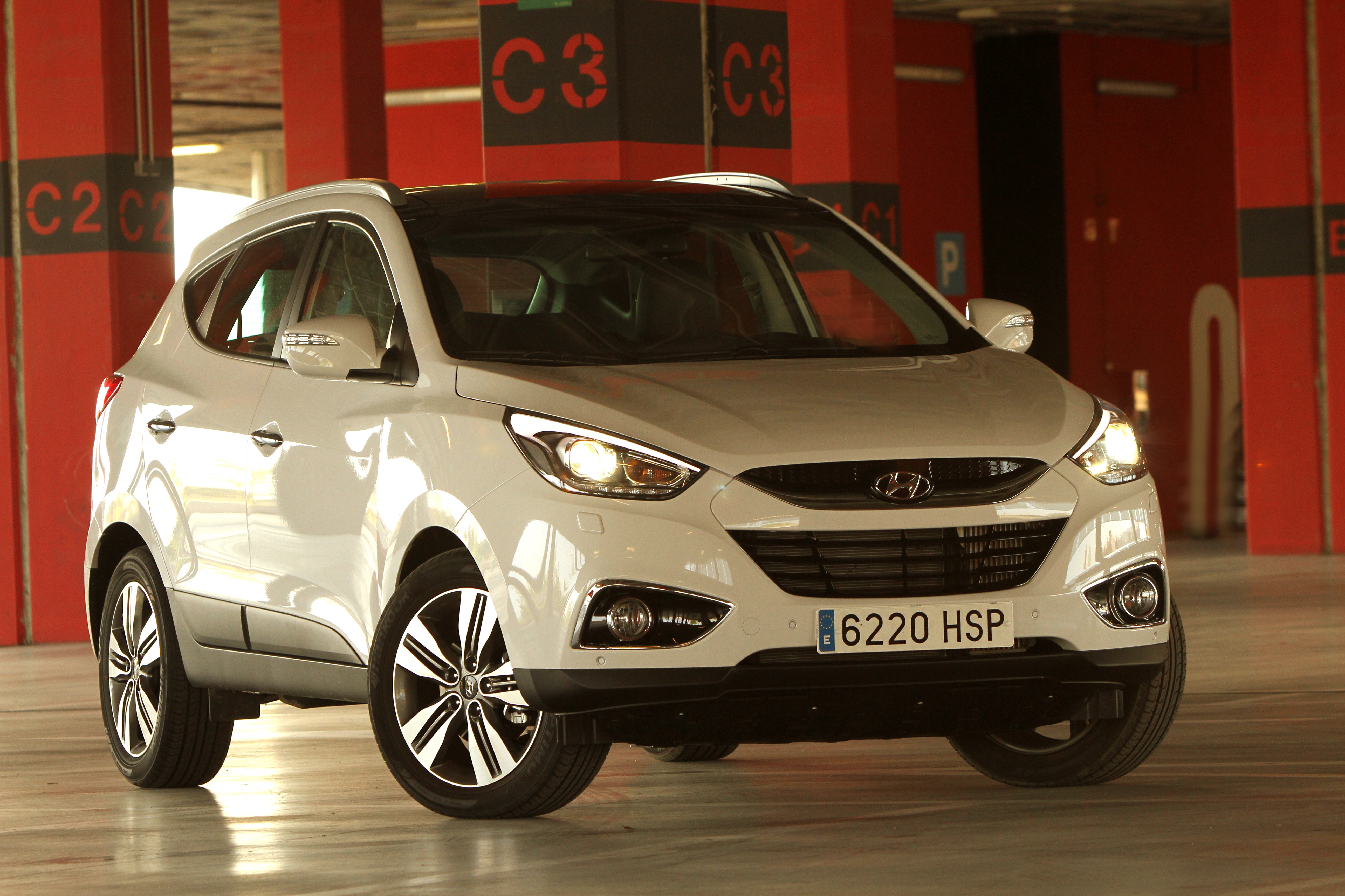 Los nuevos Hyundai ix35 y Elantra llegarán en 2015 y el SUV pequeño en 2017