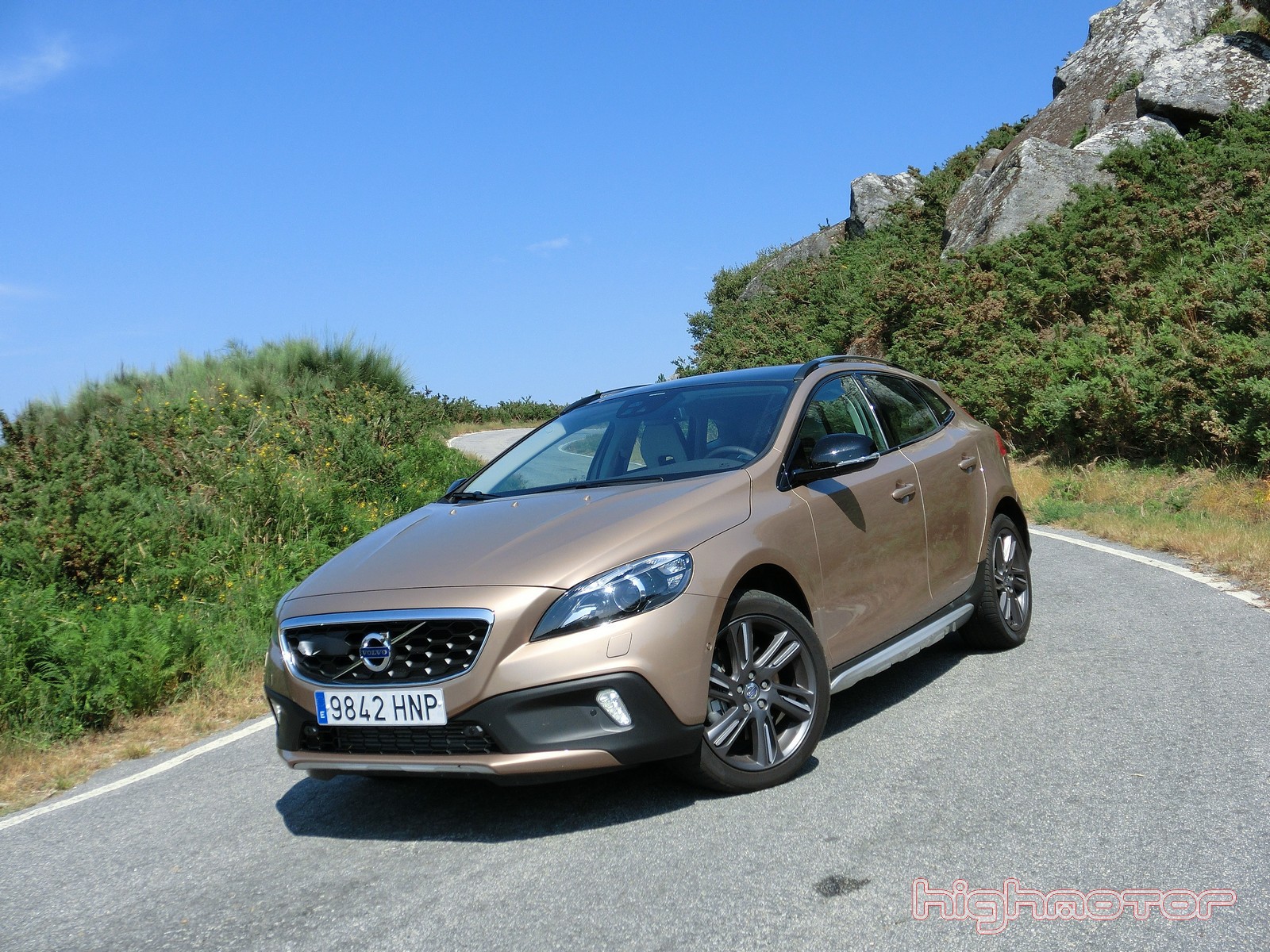 Volvo V40 Cross Country T5 AWD 254 CV, prueba (Motor, prestaciones, comportamiento y consumo)