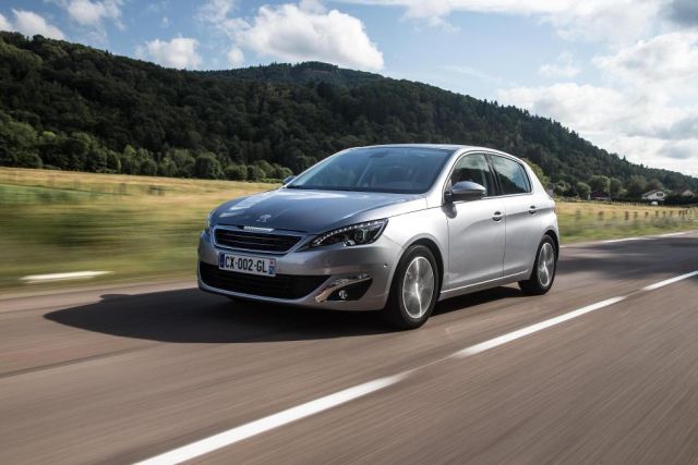 El nuevo Peugeot 308 iniciará su comercialización en España el 10 de octubre