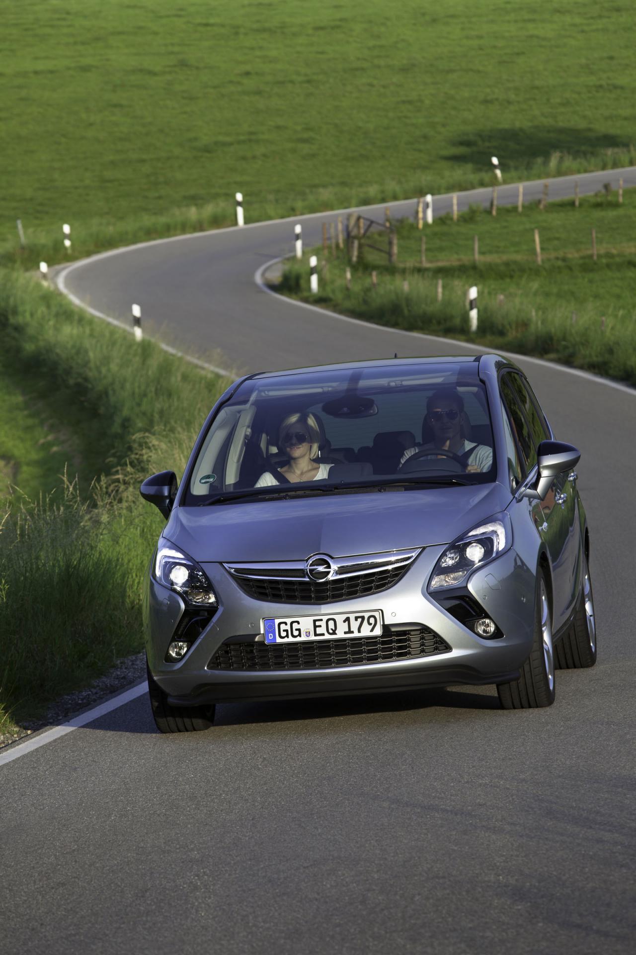 El Opel Zafira estrena un nuevo propulsor de gasolina