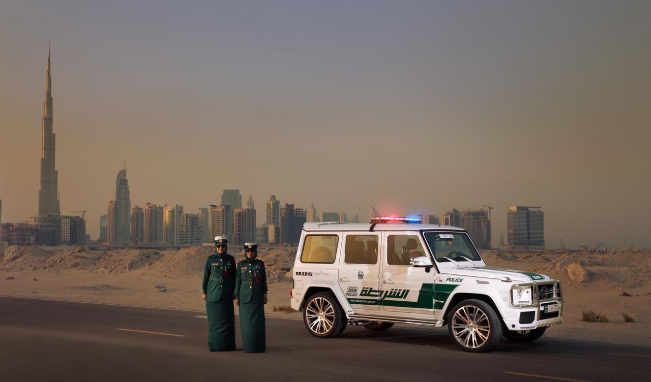 La policía de Dubai estrena todoterreno: El Brabus B63S
