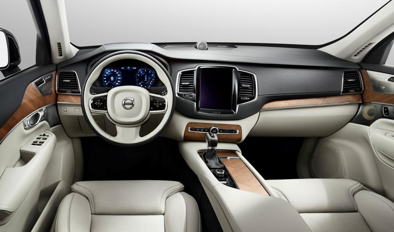 Primeras imágenes oficiales del interior del nuevo Volvo XC90
