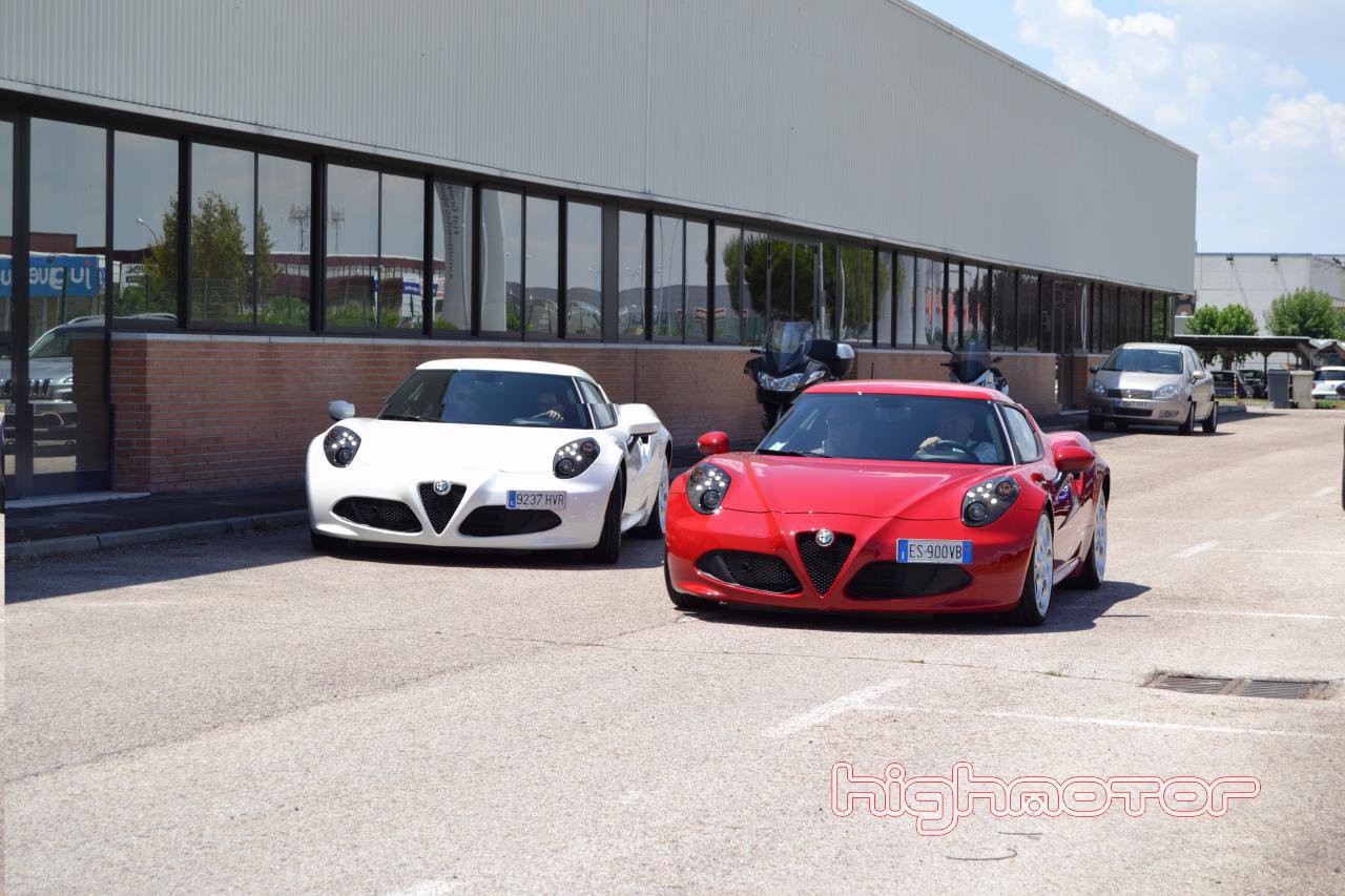 Contacto: Alfa Romeo 4C, diseño exterior e interior