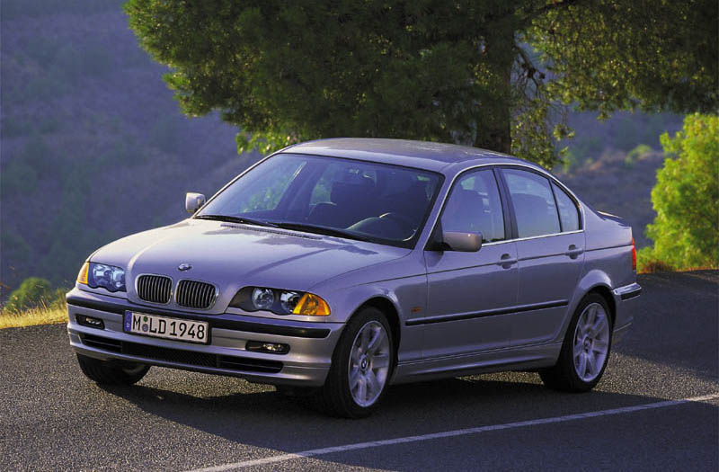 BMW llama a revisión a 100.000 unidades del Serie 3 en España