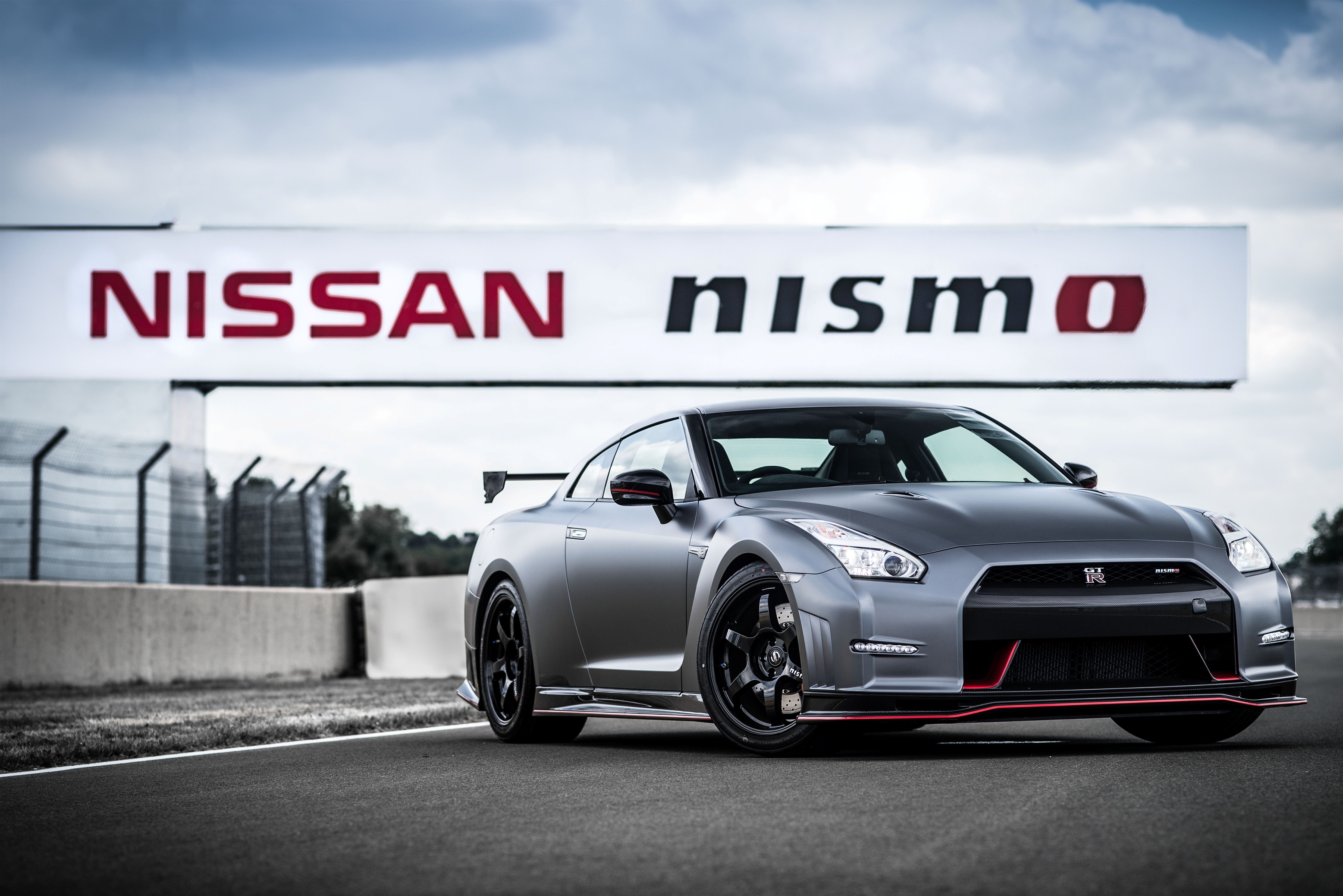 El nuevo Nissan GT-R Nismo ya está disponible en Gran Turismo 6