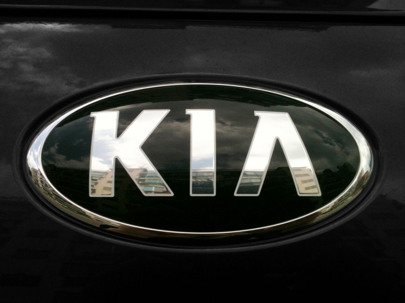 Kia Optima T-Hybrid, el prototipo de la marca coreana para el Salón de París 2014