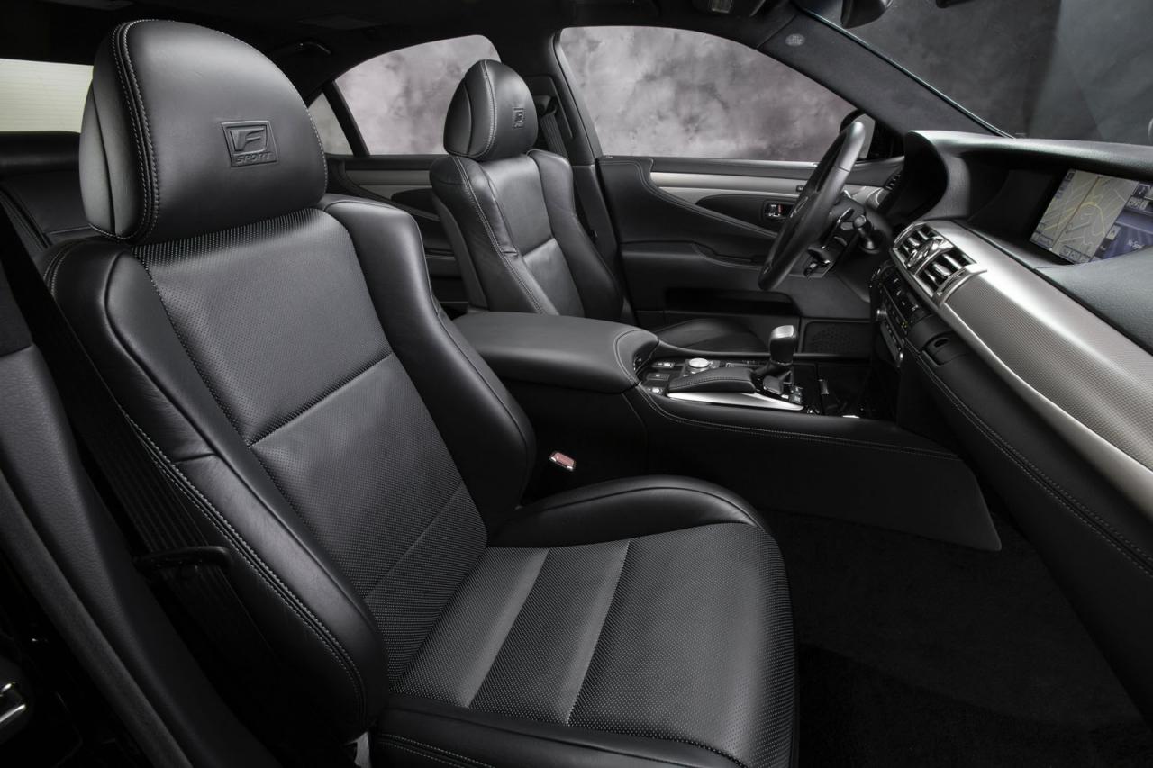Lexus LS 2015; pequeñas mejoras para el gran japonés