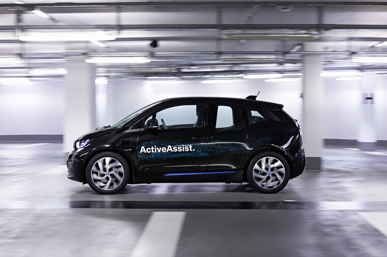 BMW exhibirá un sistema de aparcamiento autónomo a distancia en el CES 2015