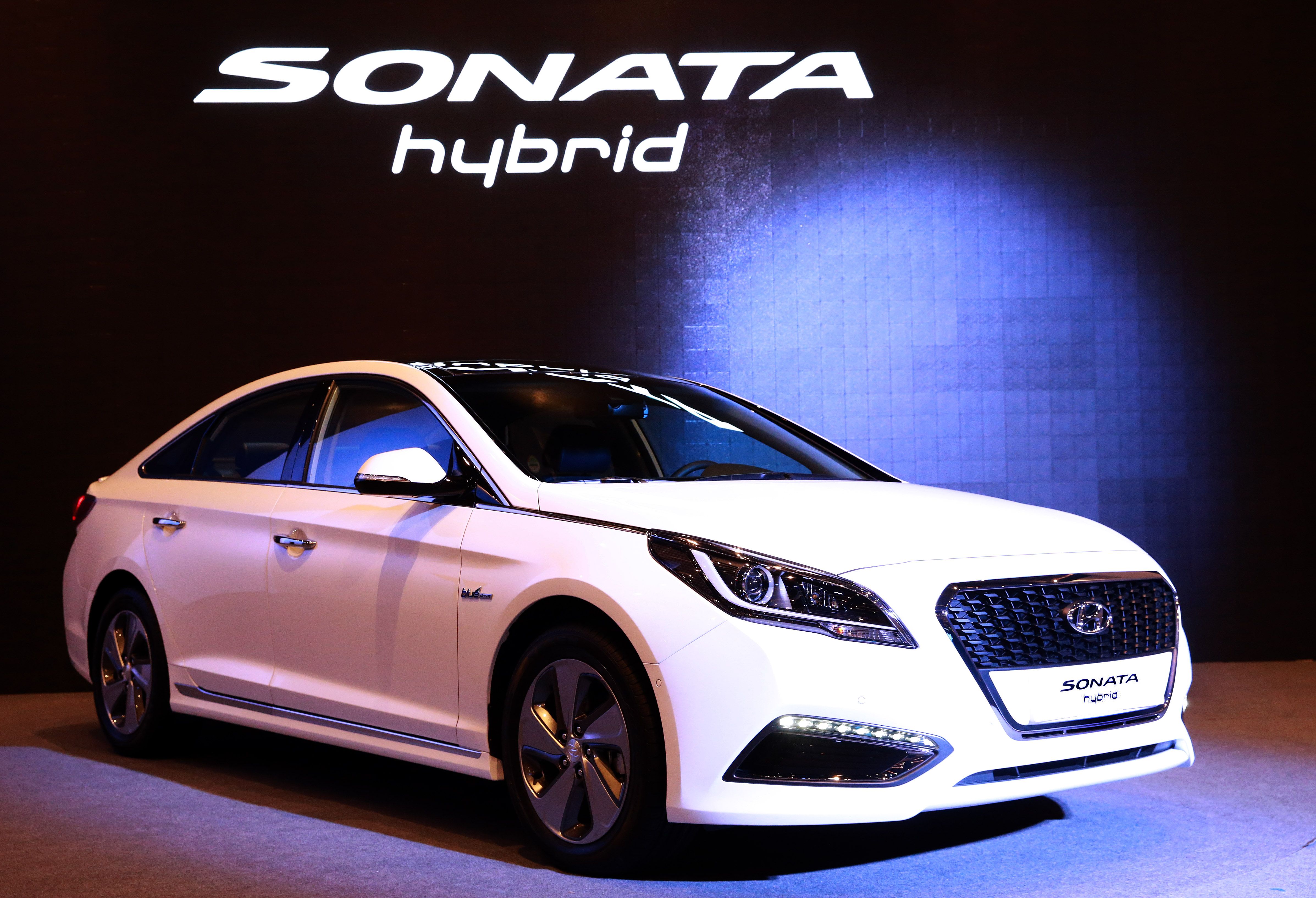 Hyundai Sonata: se presenta la versión híbrida del modelo coreano