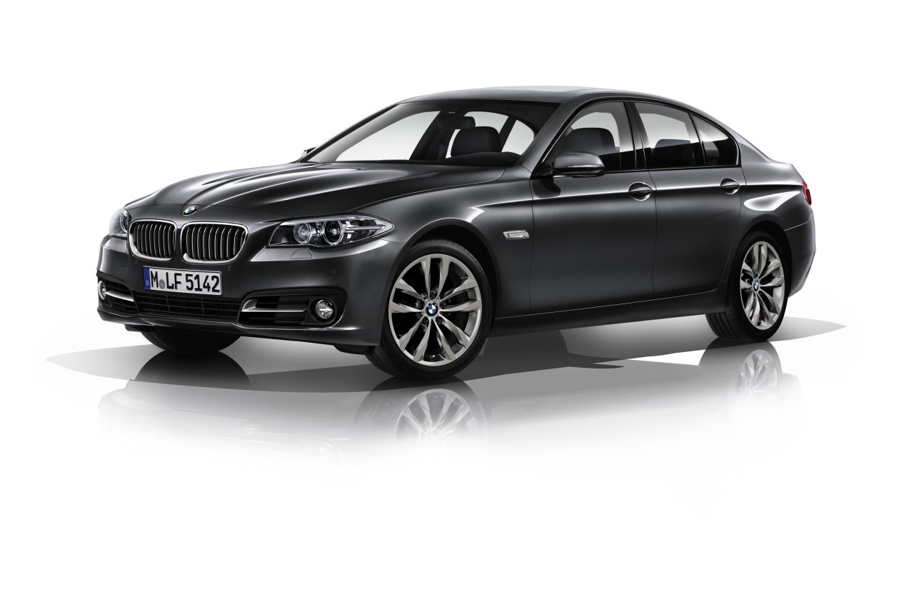 BMW anuncia el Serie 5 Edition Sport y más equipamiento para los Serie 2 e i8