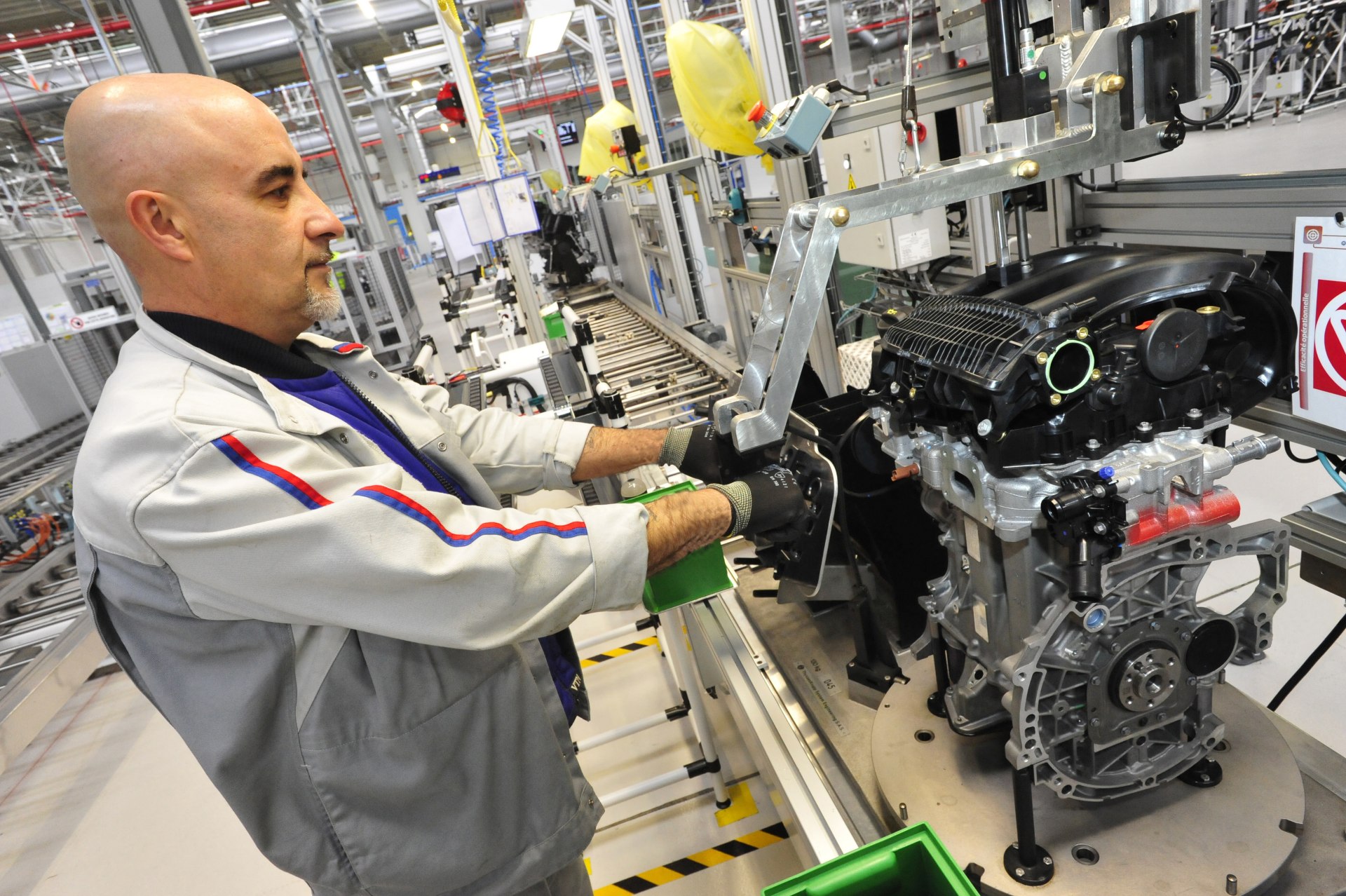 Trémery gana a Vigo y fabricará los motores EB Turbo PureTech de PSA