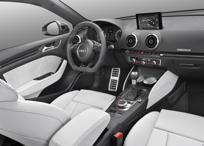 Audi RS 3 Sportback (14)