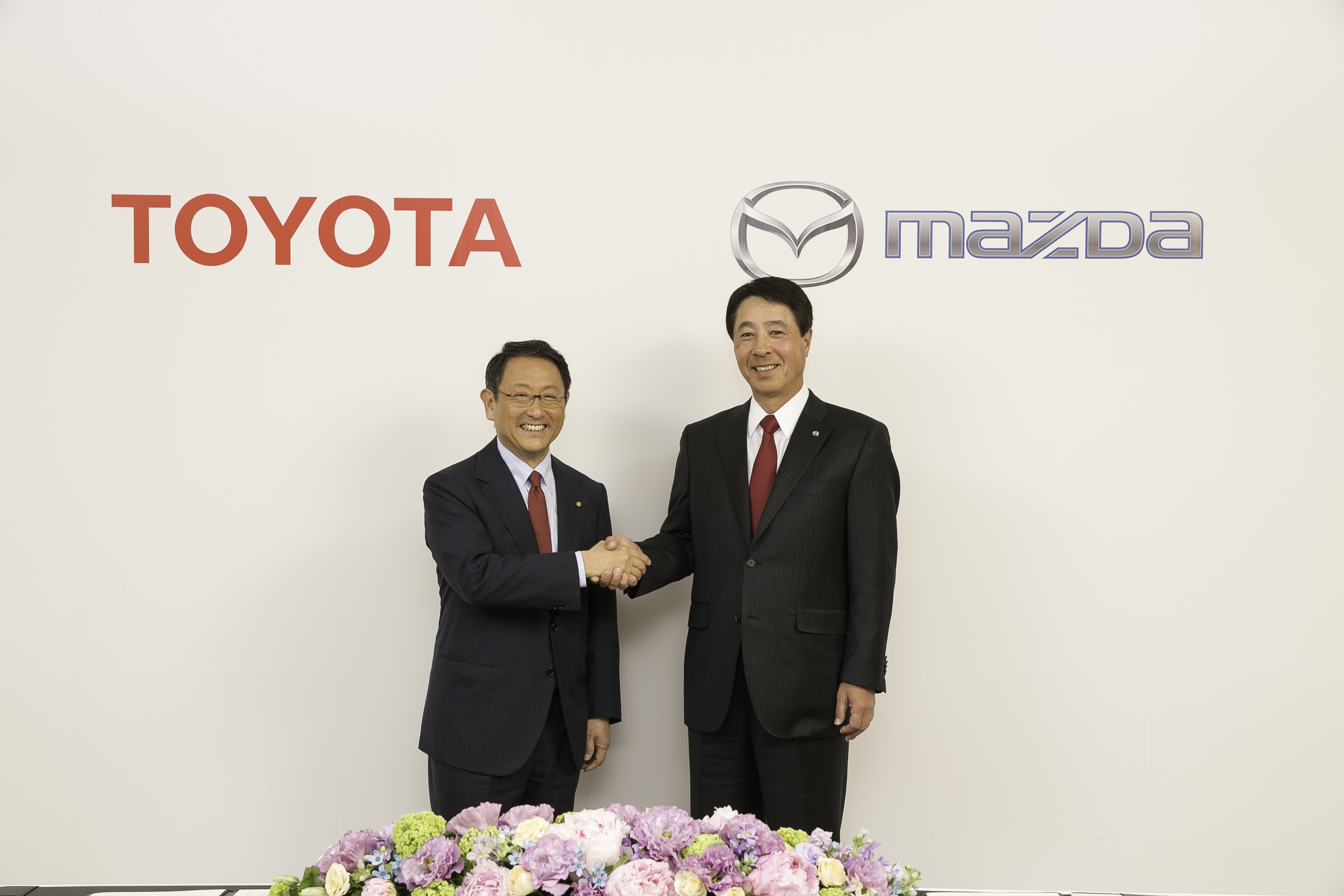 Toyota prepara un SUV compacto con el SKYACTIV-D de Mazda