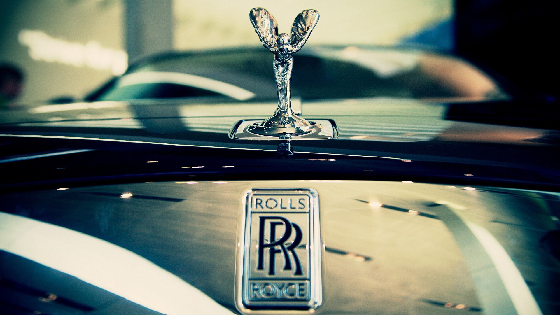 Rolls Royce Dawn: un descapotable de lujo para conductores exigentes