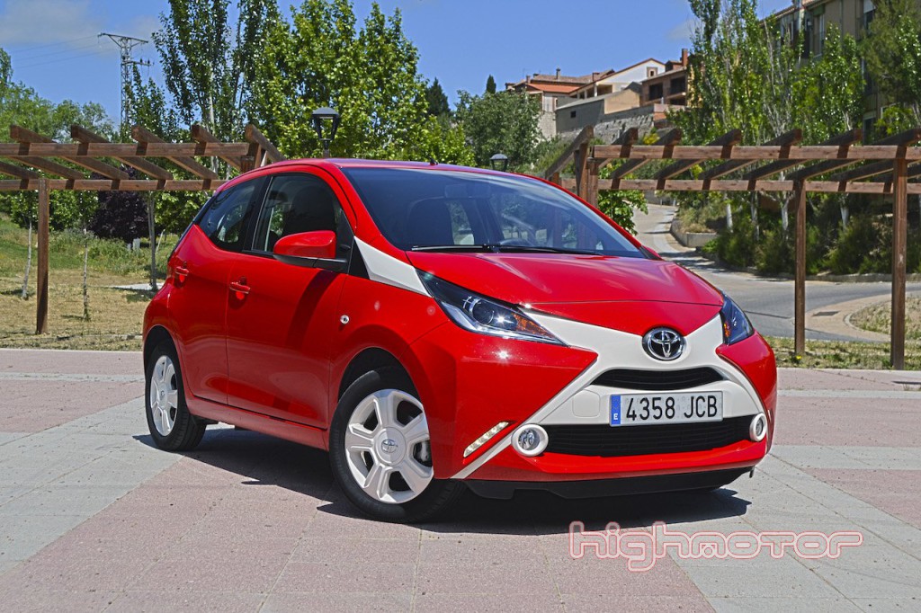 Toyota Aygo x-play, test (exterior, interior and trunk design)