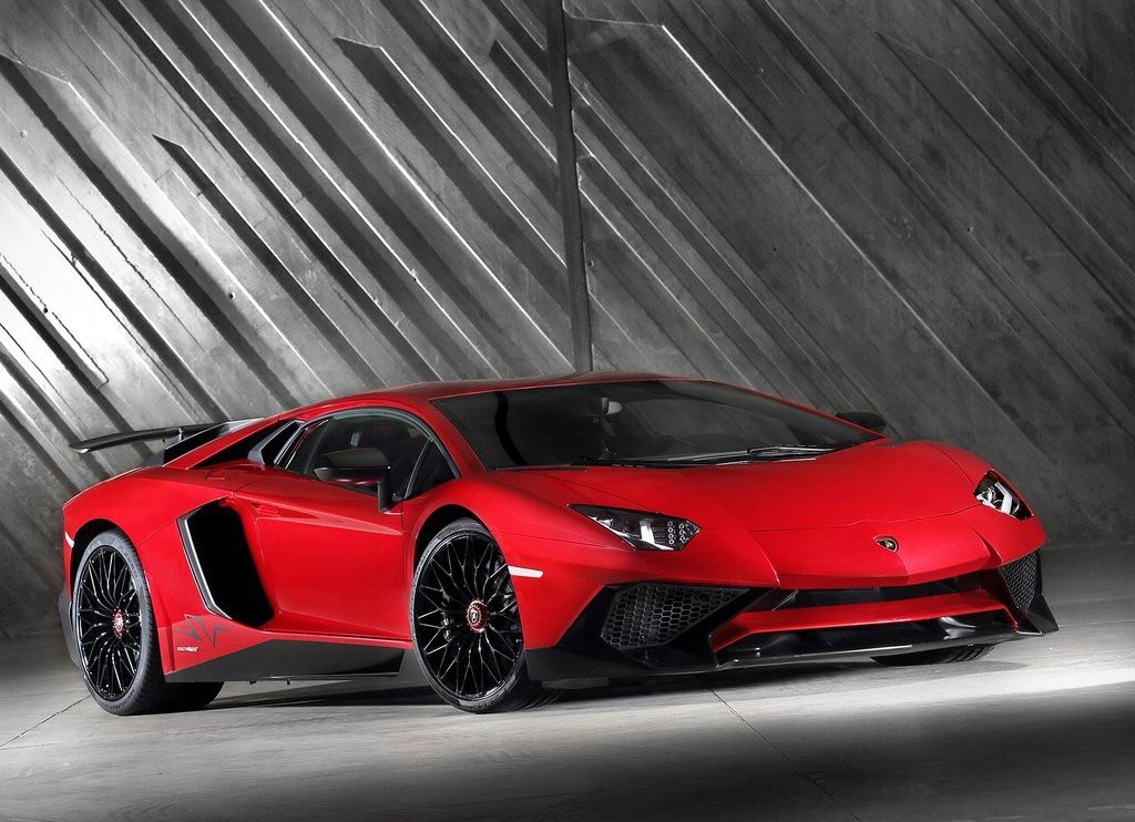 Что такое lamborghini aventador