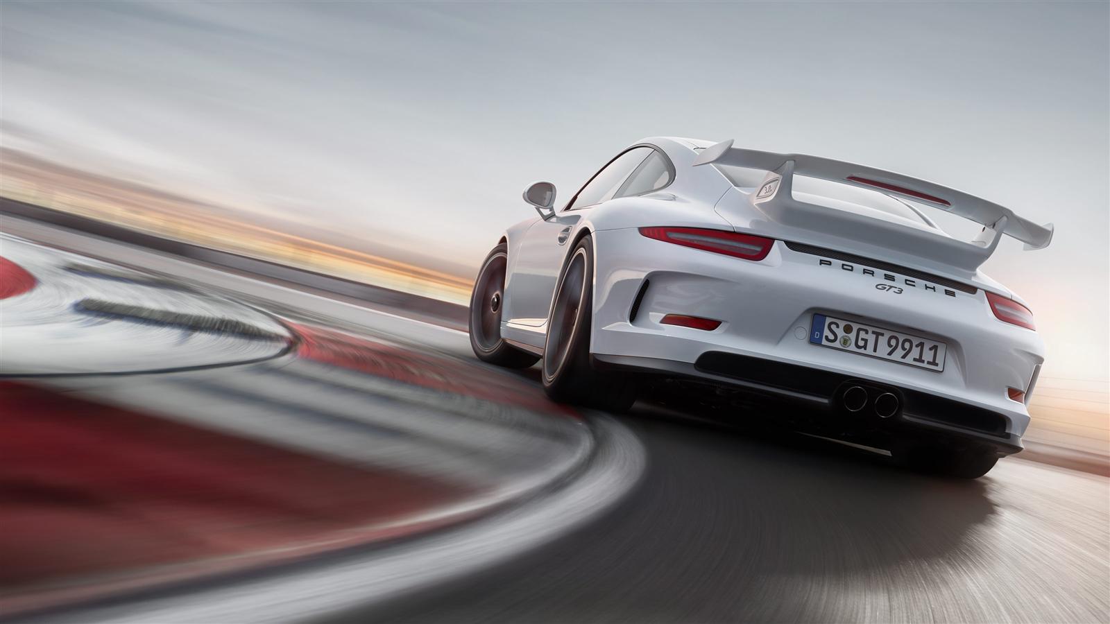El Porsche 911 R, más cerca que nunca