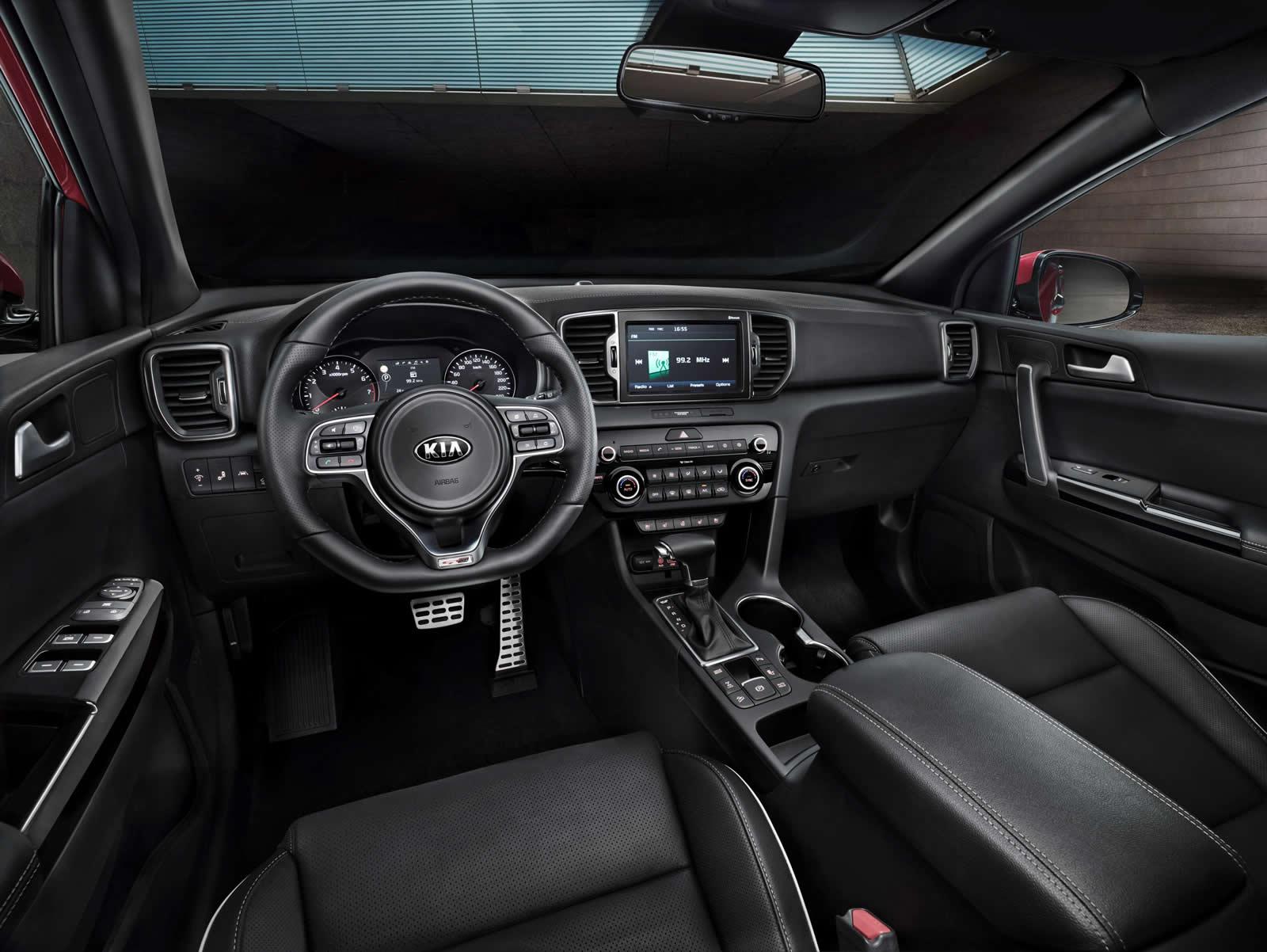 Desvelados el interior y los datos técnicos del nuevo Kia Sportage