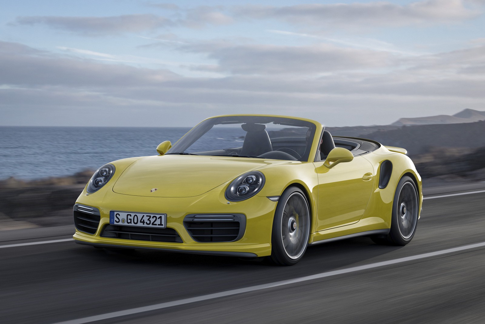 Nuevos Porsche 911 Turbo & Turbo S, más potencia y más prestaciones