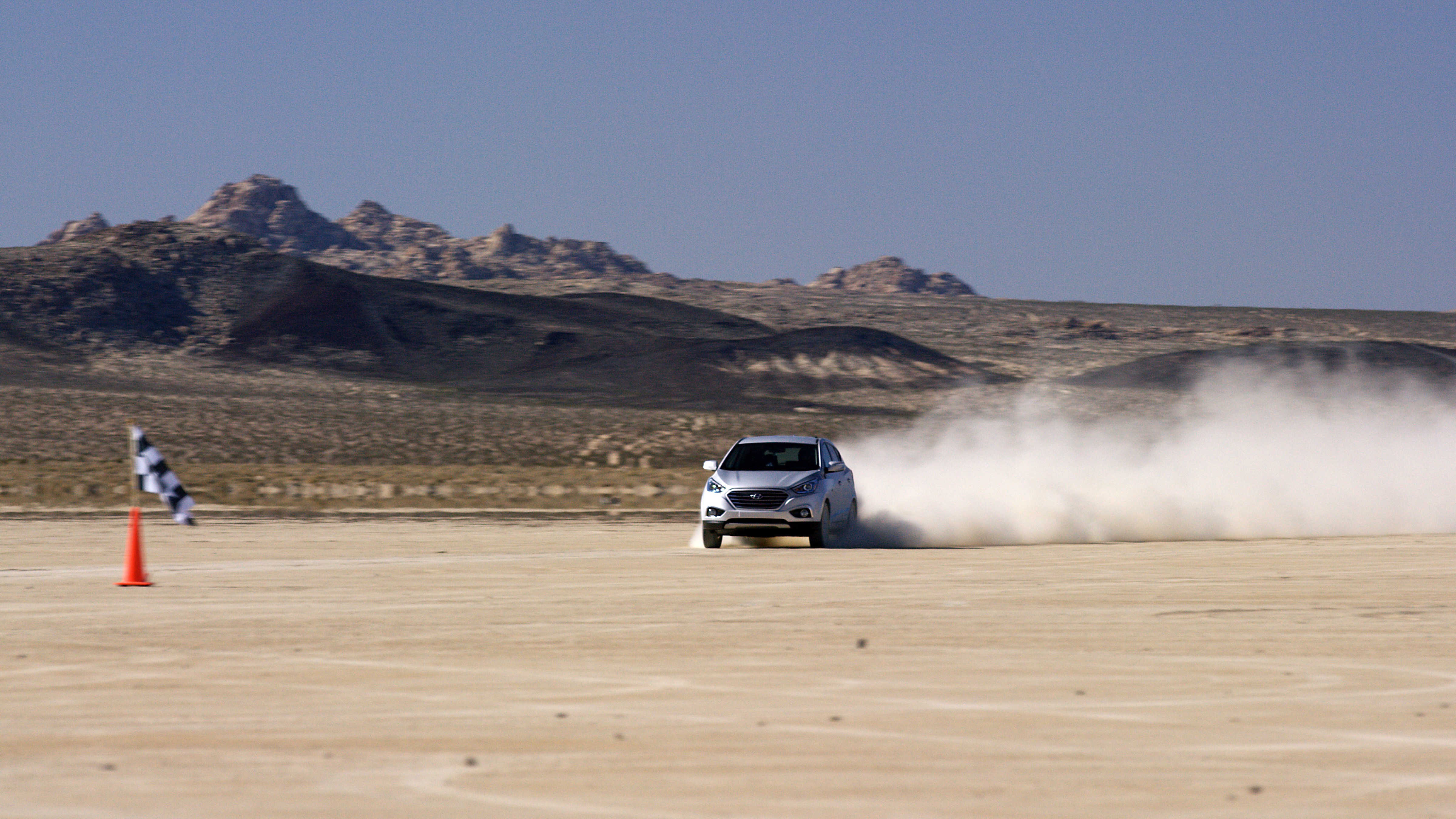 Hyundai bate el récord velocidad de un coche propulsado por hidrógeno