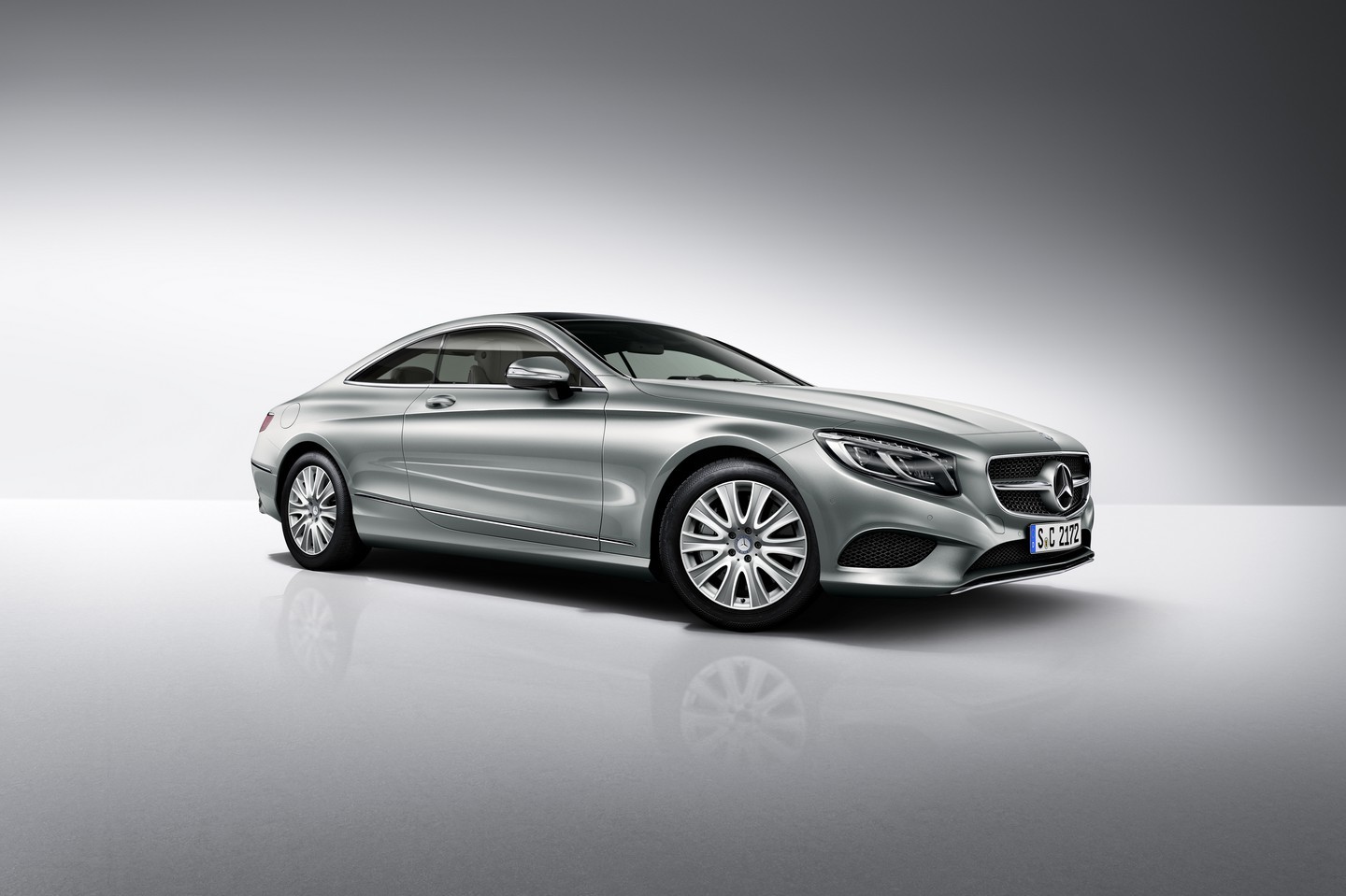 Mercedes-Benz S400 4MATIC Coupe, nuevo modelo de acceso