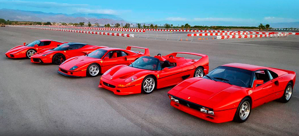 Los cinco superdeportivos de Ferrari se miden en este vídeo ¿Cuál de ellos es el mejor?