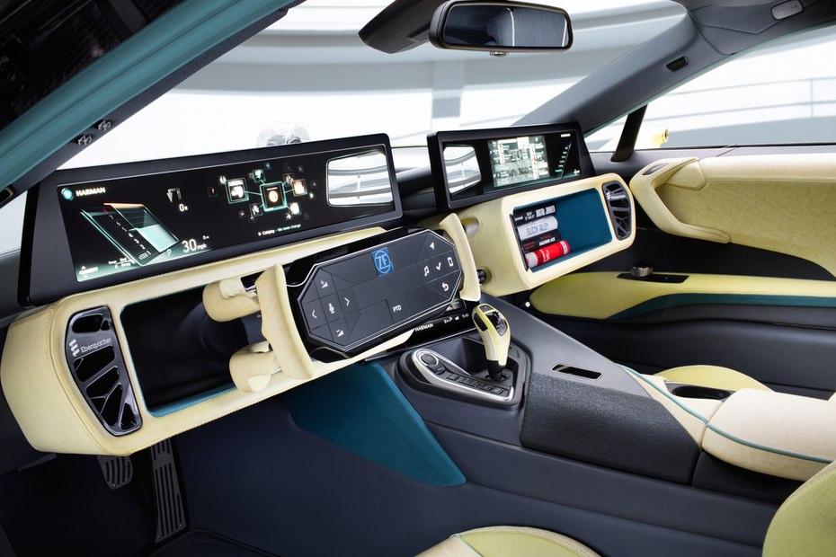 Rinspeed presenta el Σtos, un coche conducción autónoma basado en el BMW i8